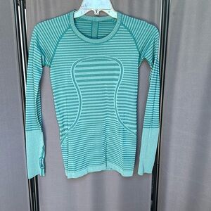 Lululemon LS swiftly top size 6 green